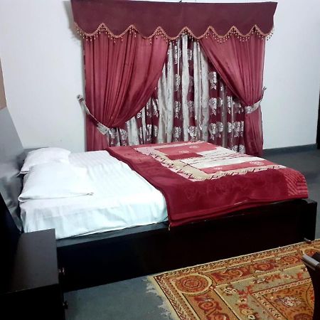 Magnum Hotel Lahore Exteriör bild